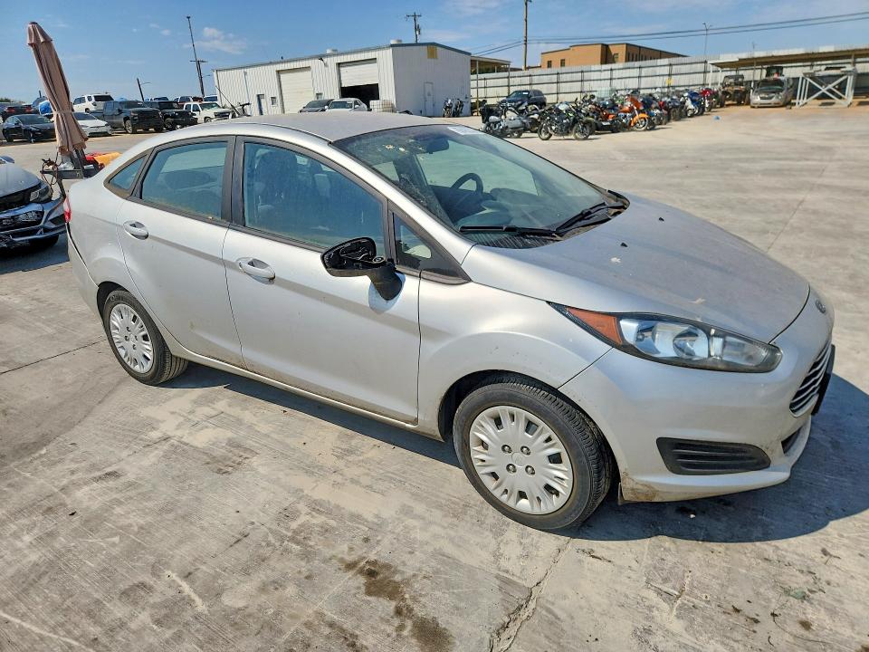 Продажа на аукционе авто 2015 Ford Fiesta, vin: 3FADP4AJ8FM104839, номер лота: 68422336