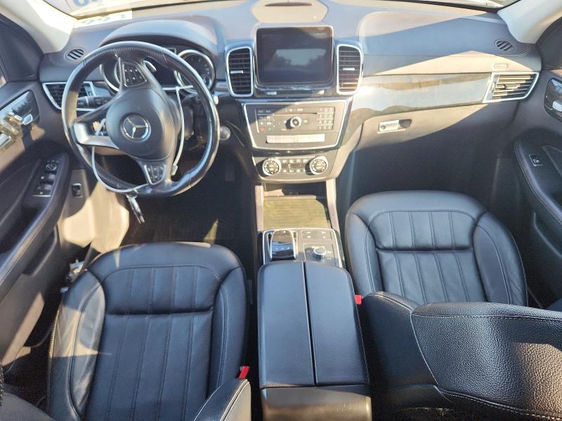 67459006 :رقم المزاد ، 4JGDF6EE6HA786430 vin ، 2017 Mercedes-benz Gls مزاد بيع