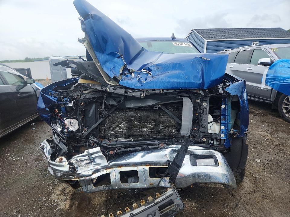 Продажа на аукционе авто 2015 Chevrolet Silverado, vin: 3GCUKRECXFG308686, номер лота: 67105146