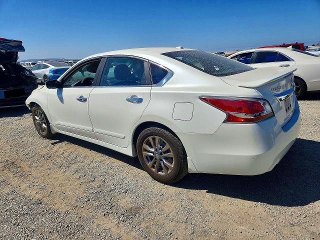 69233866 :رقم المزاد ، 1N4AL3AP2FC571138 vin ، 2015 Nissan Altima مزاد بيع