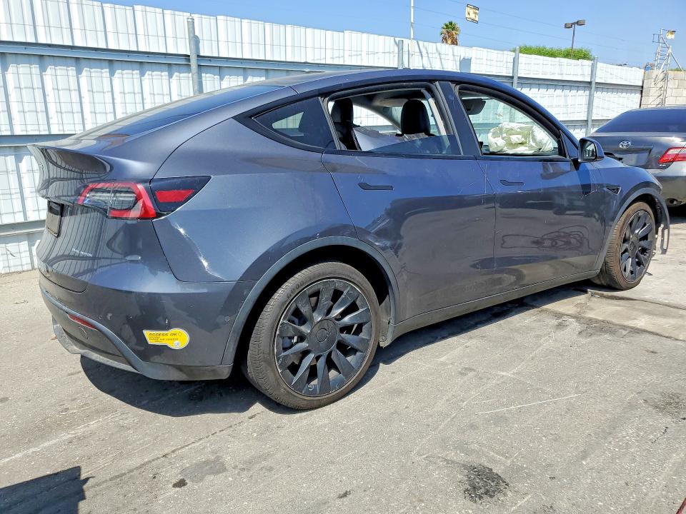 69159586 :رقم المزاد ، 5YJYGAEE8MF276765 vin ، 2021 Tesla Model Y مزاد بيع
