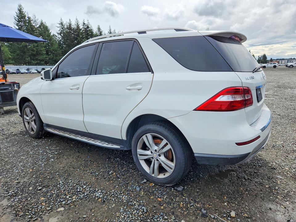 2015 Mercedes-benz Ml მანქანა იყიდება აუქციონზე, vin: 4JGDA5HB0FA609816, აუქციონის ნომერი: 67690576