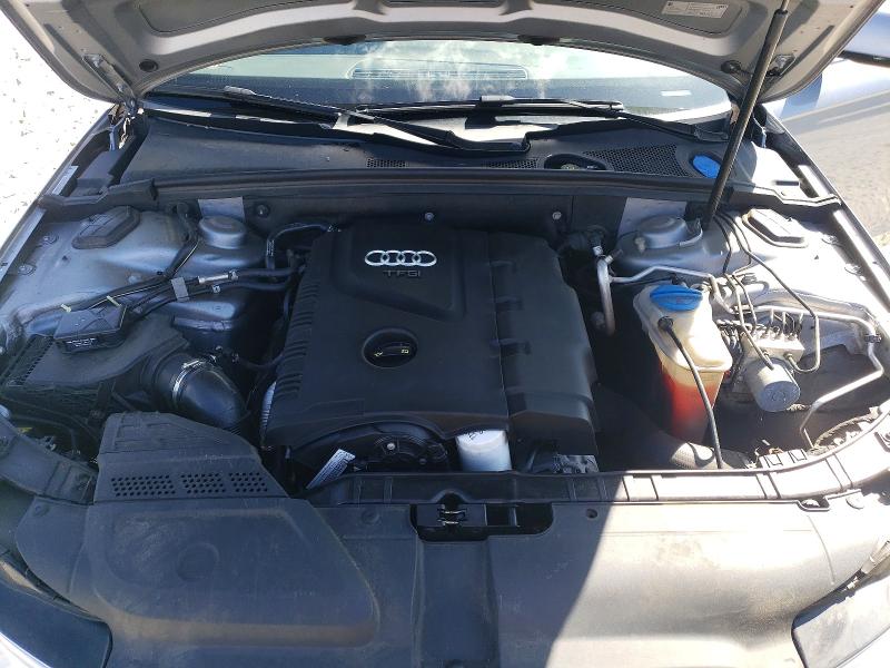 2015 Audi A4 მანქანა იყიდება აუქციონზე, vin: WAUBFAFLXFN016410, აუქციონის ნომერი: 68063336