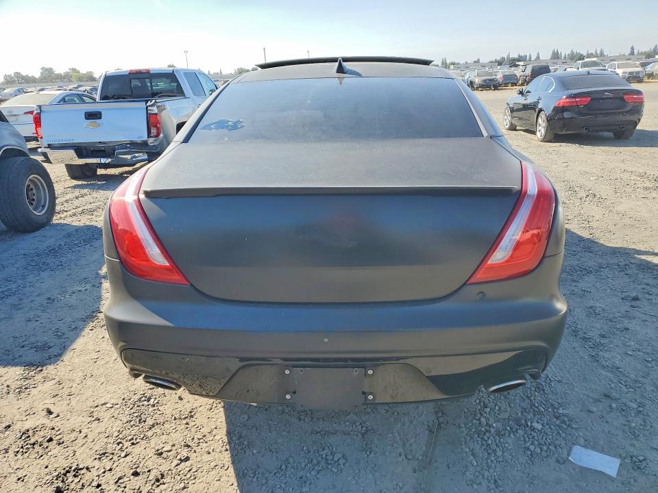 68835076 :رقم المزاد ، SAJWA1C74G8V92330 vin ، 2016 Jaguar Xj مزاد بيع