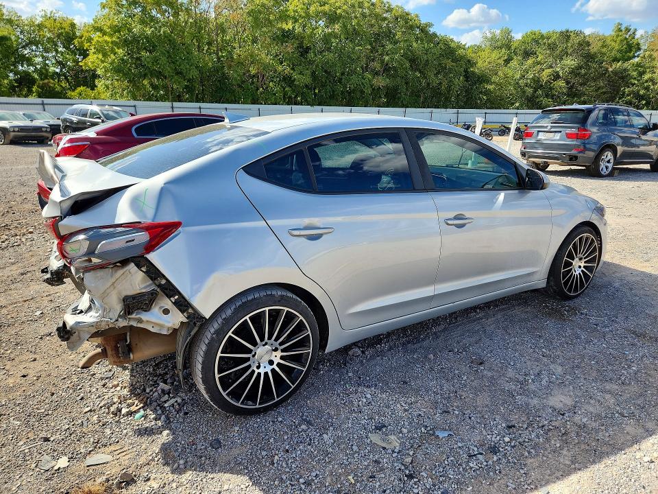 Aukcja sprzedaży 2018 Hyundai Elantra, vin: 5NPD74LF7JH402378, numer aukcji: 68847176