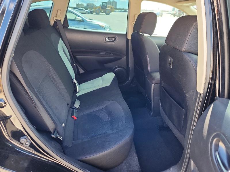 71027876 :رقم المزاد ، JN8AS5MT0FW670657 vin ، 2015 Nissan Rogue Select مزاد بيع