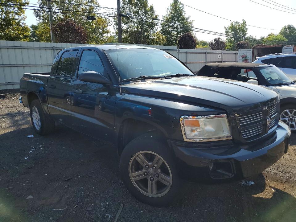 69326146 :رقم المزاد ، 1D7HW68K58S503765 vin ، 2008 Dodge Dakota مزاد بيع