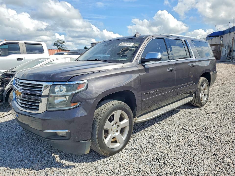 68721566 :رقم المزاد ، 1GNSCKKC0FR523601 vin ، 2015 Chevrolet Suburban مزاد بيع