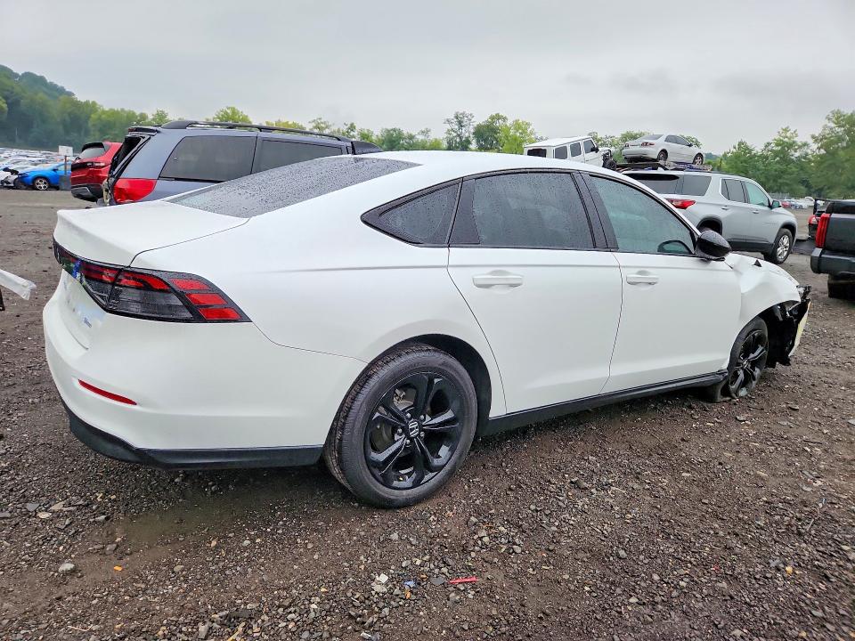 Продаж на аукціоні авто 2025 Honda Accord, vin: 1HGCY1F42SA037250, номер лоту: 67188636
