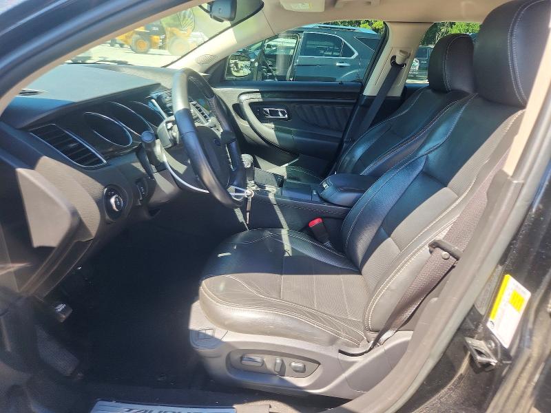 68647476 :رقم المزاد ، 1FAHP2FW3AG118791 vin ، 2010 Ford Taurus مزاد بيع