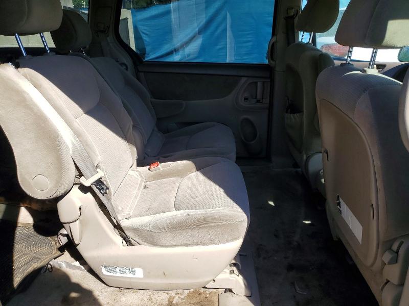 68274506 :رقم المزاد ، 5TDZA23CX5S266801 vin ، 2005 Toyota Sienna مزاد بيع