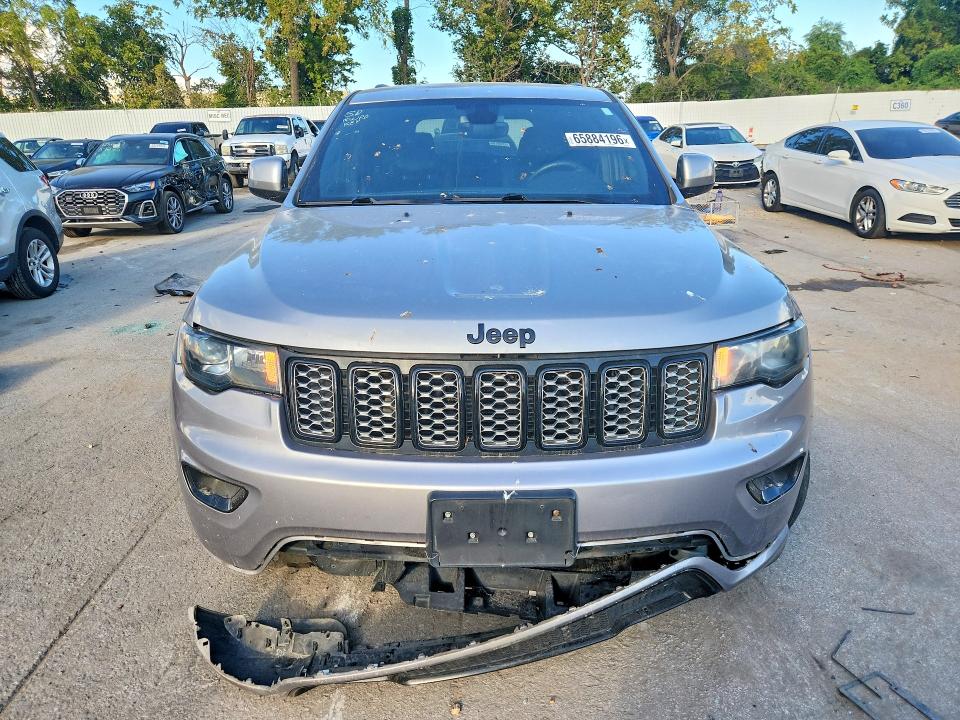 Продаж на аукціоні авто 2017 Jeep Grand Cherokee, vin: 1C4RJFAG2HC885976, номер лоту: 65884196