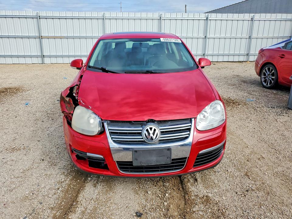 69637126 :رقم المزاد ، 3VWRM71KX9M054403 vin ، 2009 Volkswagen Jetta مزاد بيع