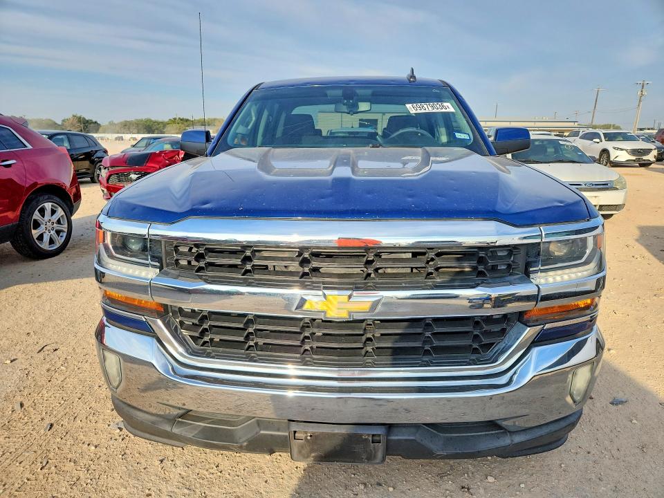 Продаж на аукціоні авто 2018 Chevrolet Silverado, vin: 3GCUCRER2JG288573, номер лоту: 69879036