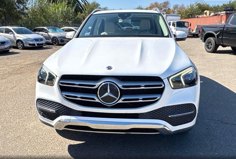Продажа на аукционе авто 2020 Mercedes-benz Gle, vin: 4JGFB4KE7LA036816, номер лота: 68337416
