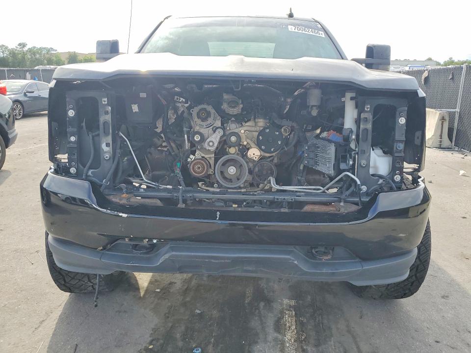 70062466 :رقم المزاد ، 3GCPCPEH7JG144266 vin ، 2018 Chevrolet Silverado مزاد بيع