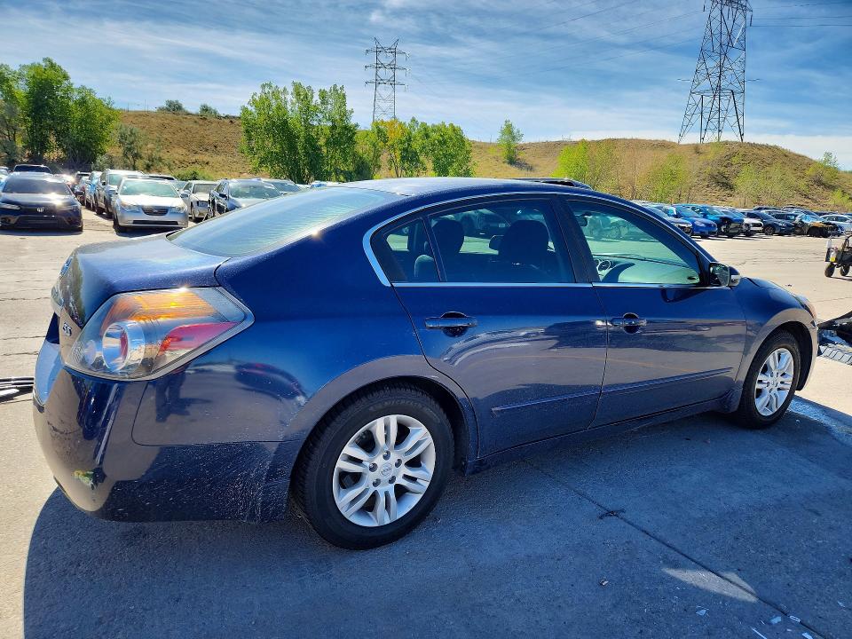 2010 Nissan Altima მანქანა იყიდება აუქციონზე, vin: 1N4AL2AP7AN552639, აუქციონის ნომერი: 68150746