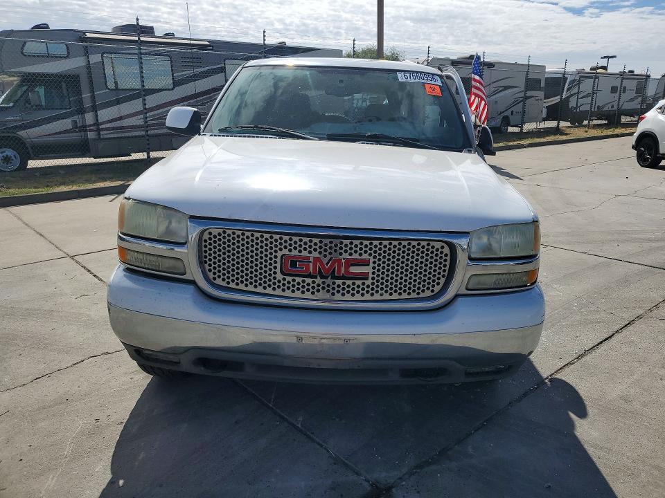 67660956 :رقم المزاد ، 1GKEK13T54R179105 vin ، 2004 Gmc Yukon مزاد بيع