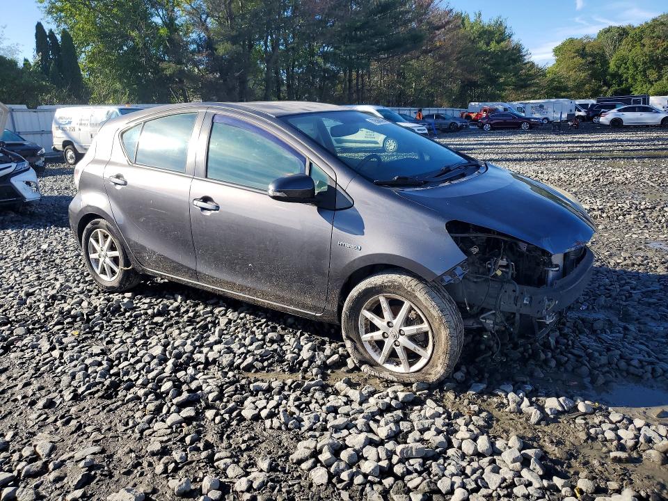 Aukcja sprzedaży 2014 Toyota Prius C, vin: JTDKDTB3XE1574175, numer aukcji: 70588096