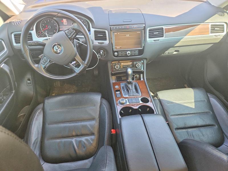 Продаж на аукціоні авто 2016 Volkswagen Touareg, vin: WVGEF9BP4GD011472, номер лоту: 69210876