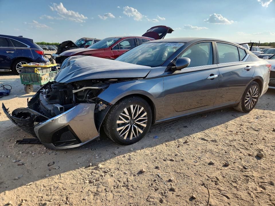Auction sale of the 2023 Nissan Altima, vin: 1N4BL4DV9PN353224, lot number: 67219476