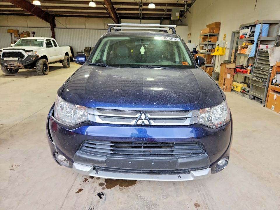 Продаж на аукціоні авто 2015 Mitsubishi Outlander, vin: JA4AZ3A34FZ000943, номер лоту: 70788536