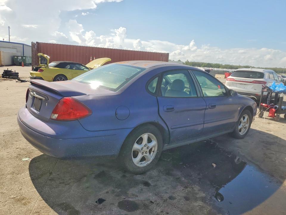 68995566 :رقم المزاد ، 1FAFP55SX3A278387 vin ، 2003 Ford Taurus مزاد بيع