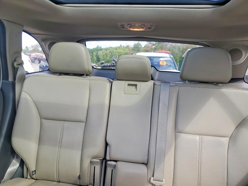 69690746 :رقم المزاد ، 2FMDK4KC5BBA79608 vin ، 2011 Ford Edge مزاد بيع