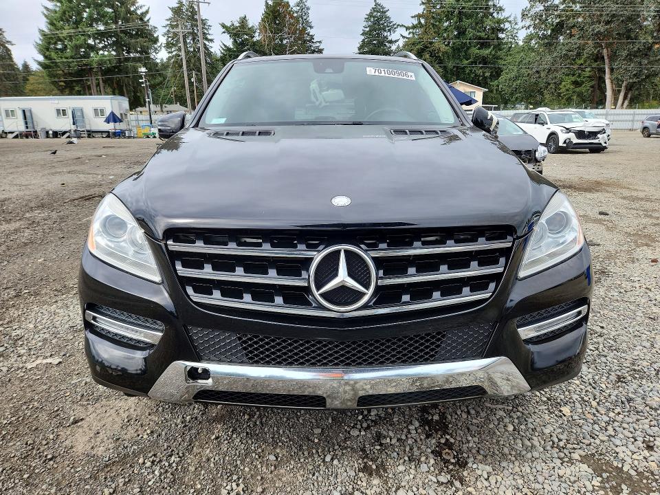 70100906 :رقم المزاد ، 4JGDA5HB3FA548588 vin ، 2015 Mercedes-benz Ml مزاد بيع