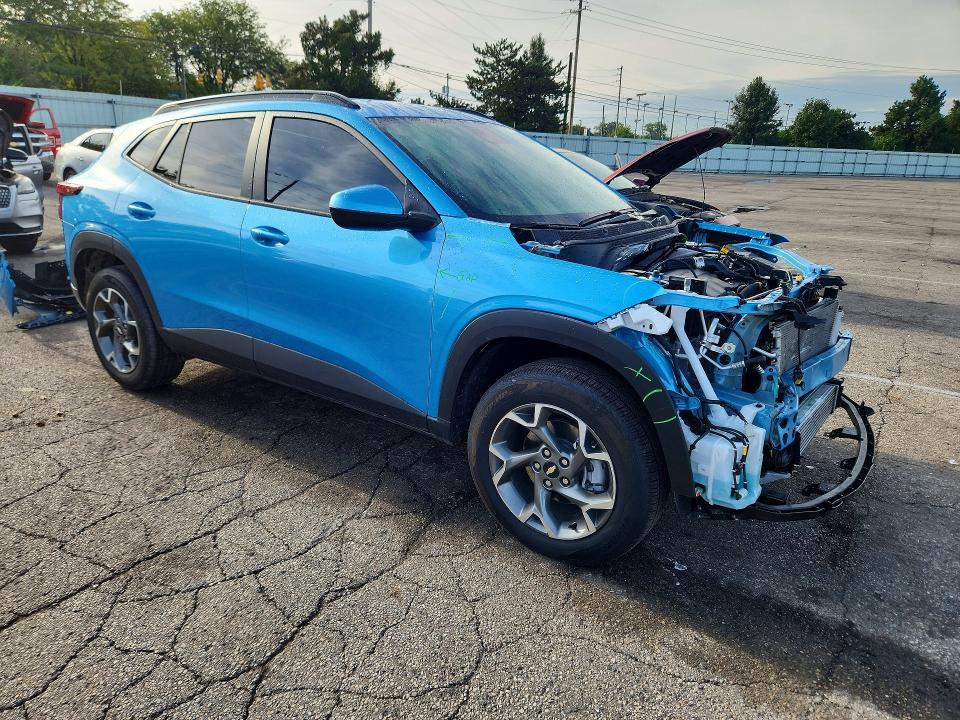 68277226 :رقم المزاد ، KL77LHEPXSC297559 vin ، 2025 Chevrolet Trax مزاد بيع