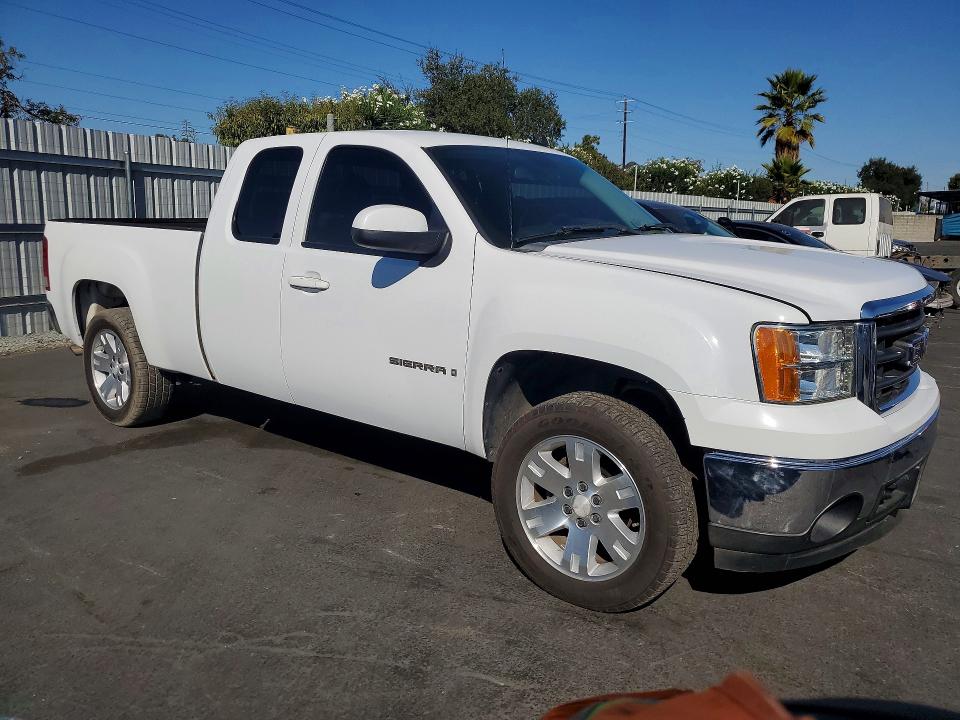 Продажа на аукционе авто 2008 Gmc Sierra, vin: 2GTEC19J981229386, номер лота: 70137436