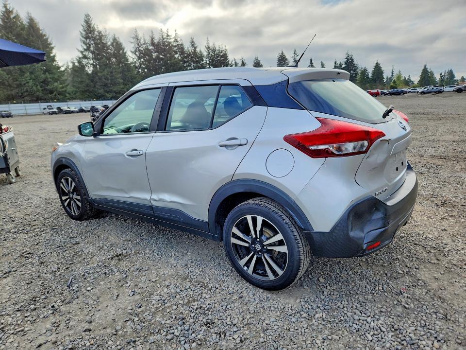 69607706 :رقم المزاد ، 3N1CP5CU9KL545398 vin ، 2019 Nissan Kicks مزاد بيع