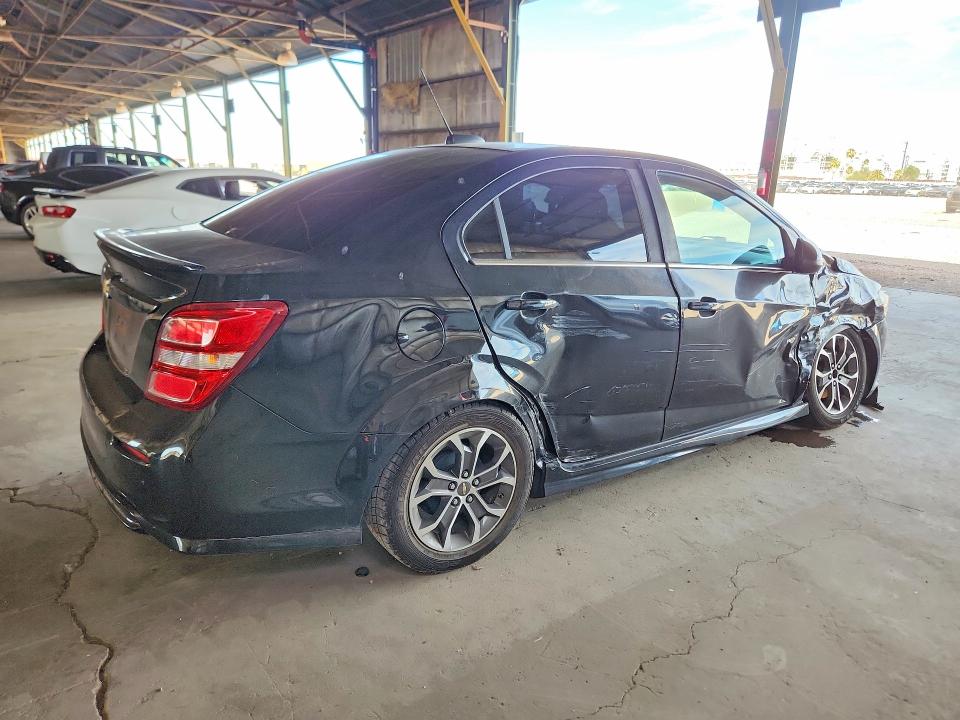66779576 :رقم المزاد ، 1G1JD5SH0H4158487 vin ، 2017 Chevrolet Sonic مزاد بيع