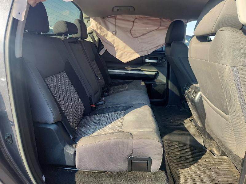 Aukcja sprzedaży 2018 Toyota Tundra, vin: 5TFDW5F19JX743066, numer aukcji: 69330706