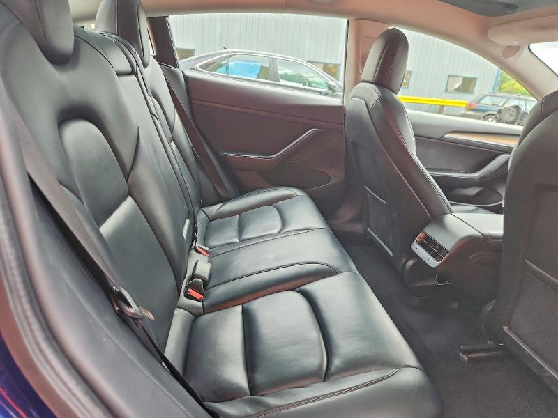 Продажа на аукционе авто 2022 Tesla Model 3, vin: 5YJ3E1EA1NF303884, номер лота: 69987436