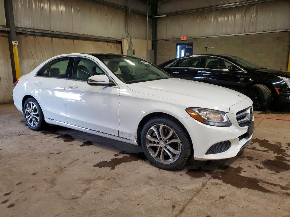 Продаж на аукціоні авто 2016 Mercedes-benz C, vin: 55SWF4KB3GU105592, номер лоту: 68214546
