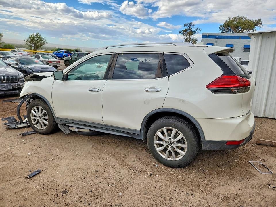 Продажа на аукционе авто 2017 Nissan Rogue, vin: KNMAT2MV2HP618629, номер лота: 68328886