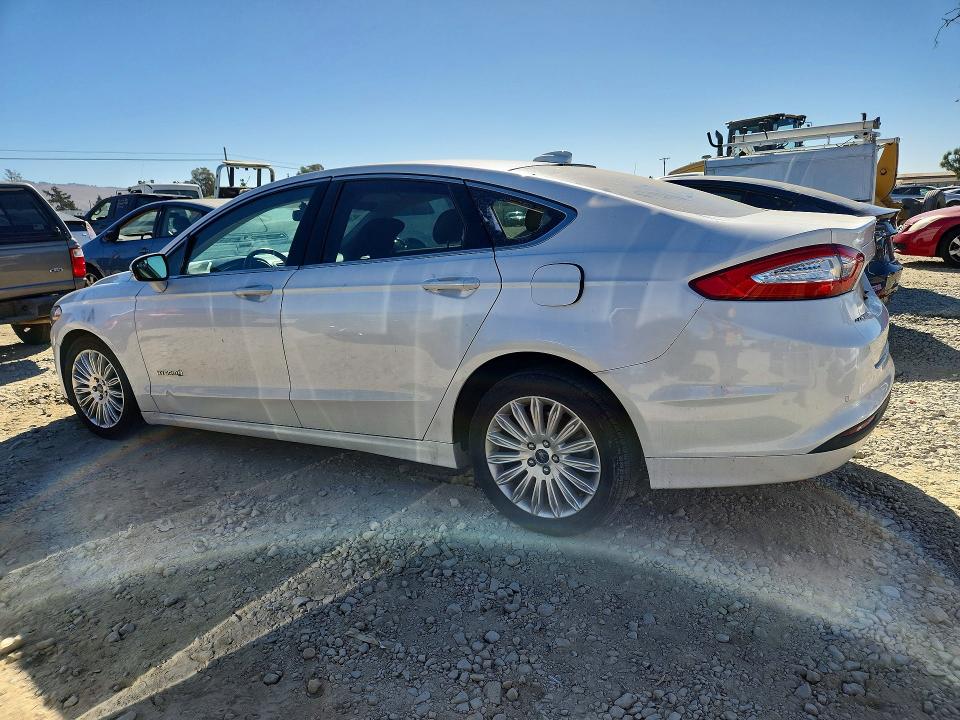 70881596 :رقم المزاد ، 3FA6P0LU9DR371626 vin ، 2013 Ford Fusion مزاد بيع