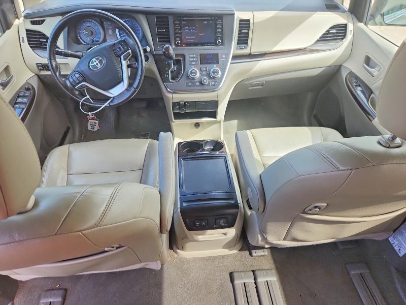 Продажа на аукционе авто 2019 Toyota Sienna, vin: 5TDYZ3DC4KS985689, номер лота: 68301256