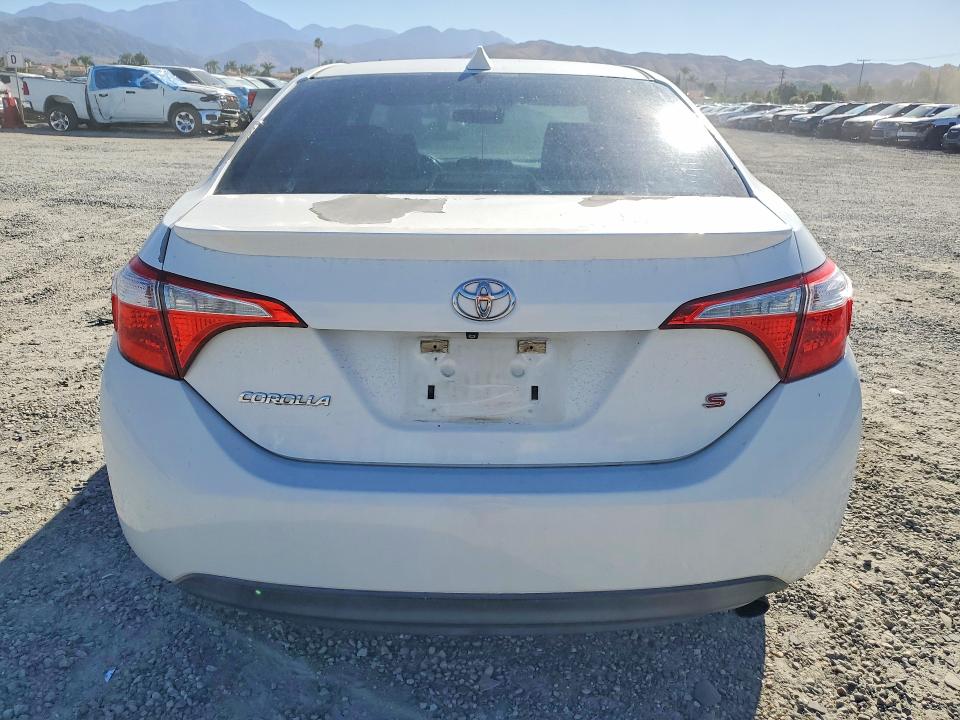 Продажа на аукционе авто 2015 Toyota Corolla, vin: 5YFBURHE7FP224043, номер лота: 68602756