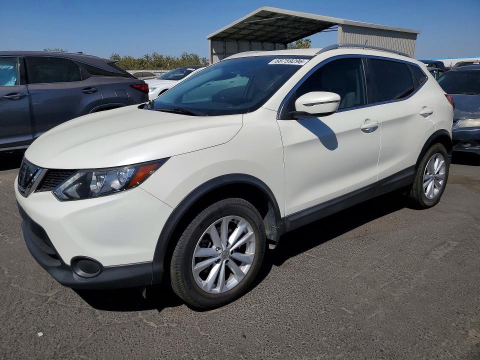 2018 Nissan Rogue Sport მანქანა იყიდება აუქციონზე, vin: JN1BJ1CP5JW193655, აუქციონის ნომერი: 68759296