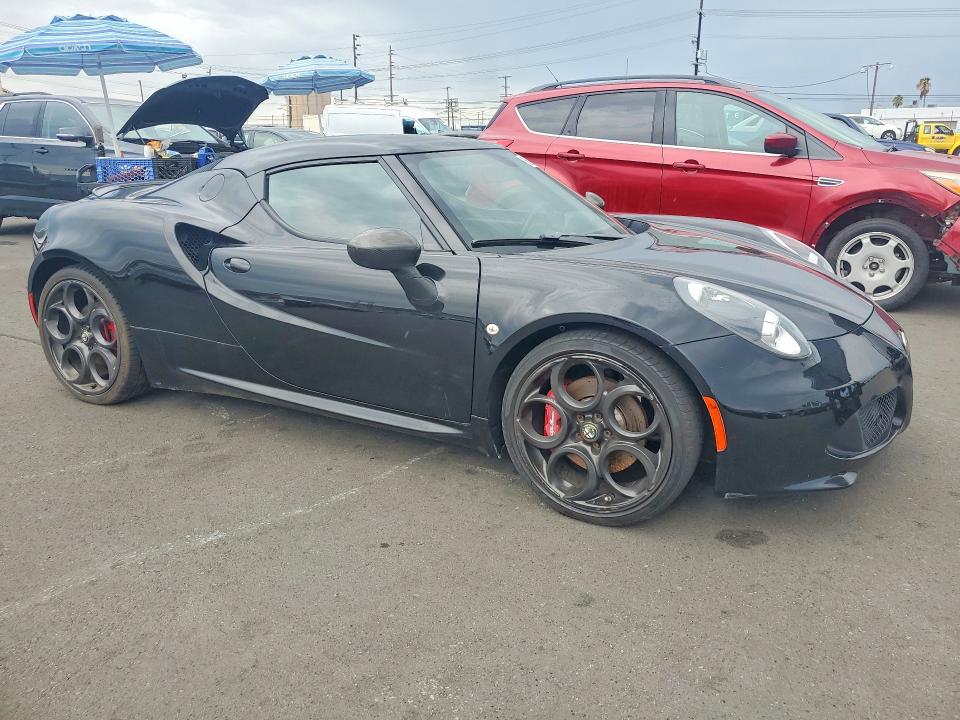 Aukcja sprzedaży 2015 Alfa Romeo 4c, vin: ZARBAAA40FM160416, numer aukcji: 68099276