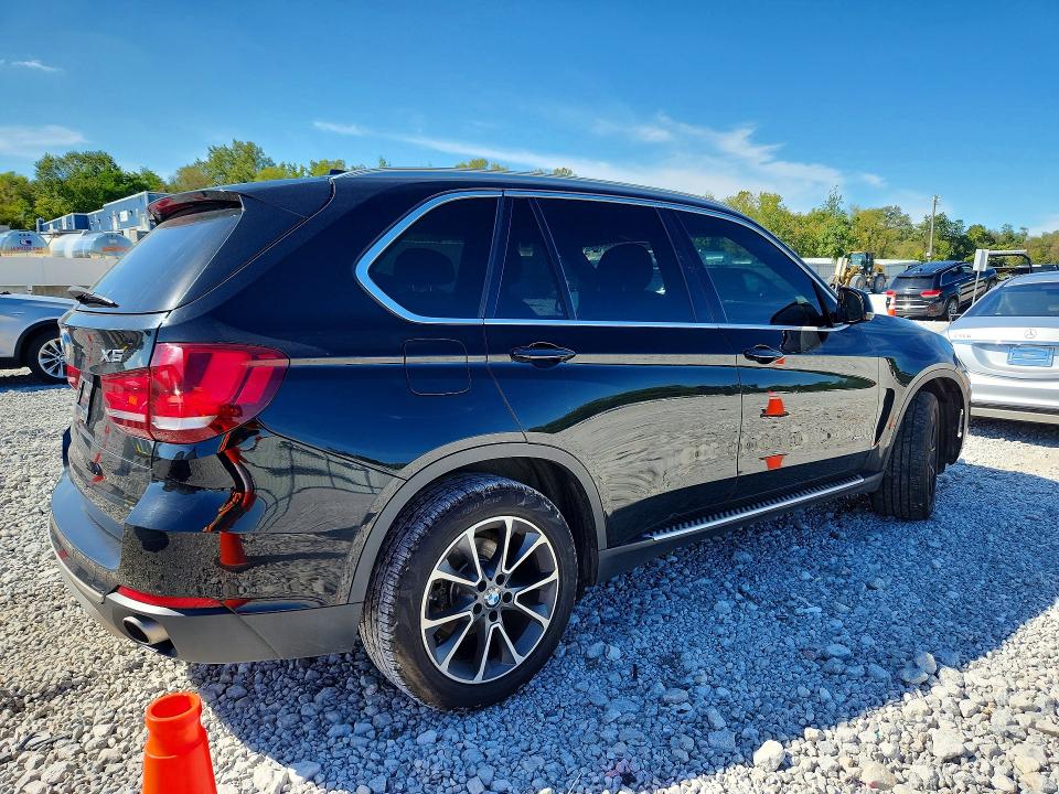 Продажа на аукционе авто 2017 Bmw X5, vin: 5UXKR0C36H0V77792, номер лота: 69735256