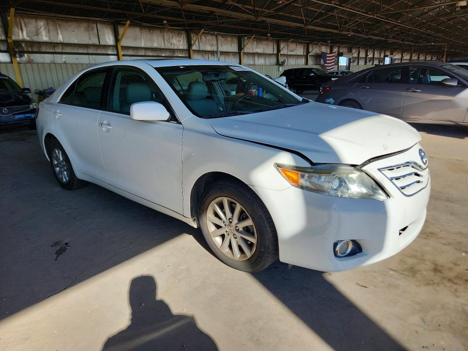 69742806 :رقم المزاد ، 4T1BK3EK2AU604315 vin ، 2010 Toyota Camry مزاد بيع