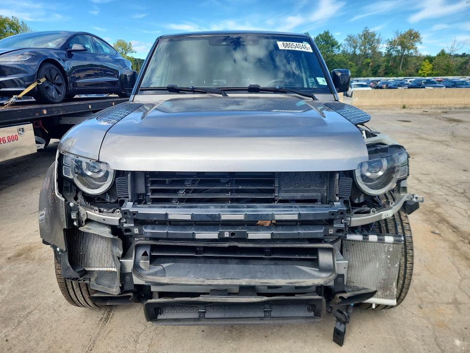2023 Land Rover Defender მანქანა იყიდება აუქციონზე, vin: SALE27EU9P2128832, აუქციონის ნომერი: 68054046
