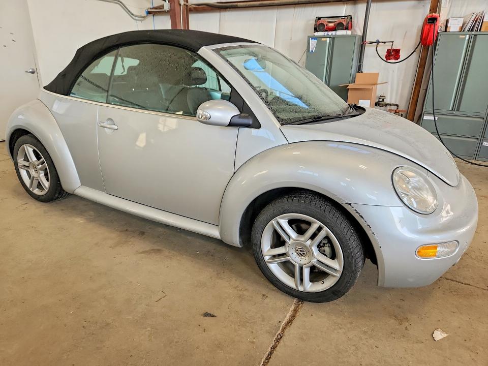 69199516 :رقم المزاد ، 3VWDD21Y84M303971 vin ، 2004 Volkswagen New Beetle مزاد بيع