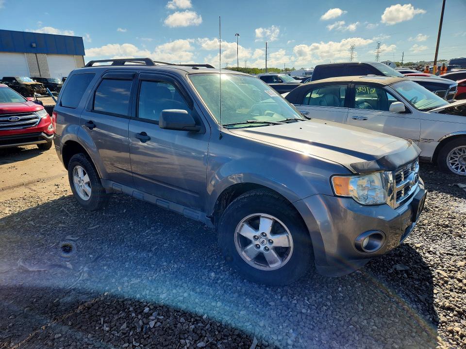 Продаж на аукціоні авто 2010 Ford Escape, vin: 1FMCU9DG8AKD41452, номер лоту: 69174226