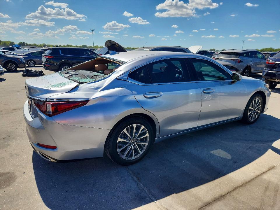 Продажа на аукционе авто 2022 Lexus Es 350, vin: 58ADZ1B1XNU130990, номер лота: 67526706