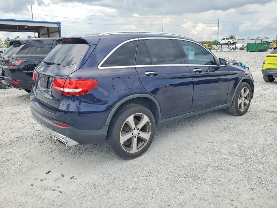 69004236 :رقم المزاد ، WDC0G4JB6HF190943 vin ، 2017 Mercedes-benz Glc مزاد بيع