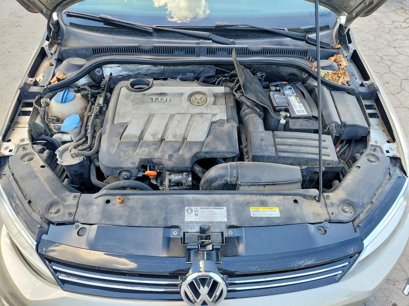 2013 Volkswagen Jetta მანქანა იყიდება აუქციონზე, vin: 3VWLL7AJ4DM232704, აუქციონის ნომერი: 68572806